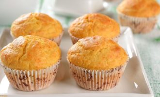 Weelderige kefir cupcake in de oven - 9 heerlijke recepten met foto's stap voor stap