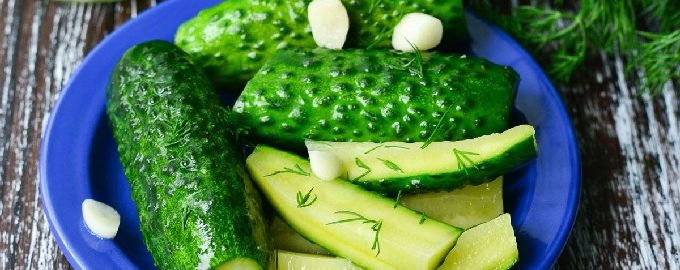 Instant krokante licht gezouten komkommers, classic