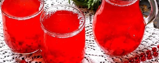 Rode bessencompote voor de winter