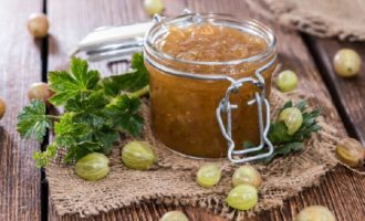 Kruisbessenjam voor de winter