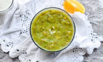 Kruisbessenjam met sinaasappel voor de winter