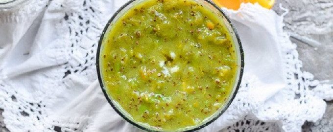 Kruisbessenjam met sinaasappel voor de winter