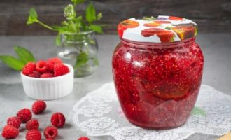 Frambozenjam voor de winter