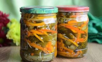 Koreaanse komkommers voor de winter