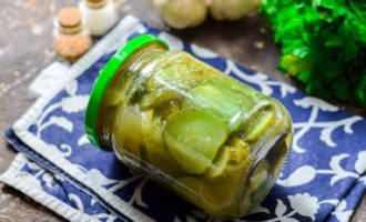 Komkommersalade met mosterd voor de winter